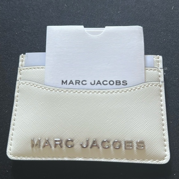 NWT Marc Jacobs MSRP $85 white leather Card Wallet - Picture 2 of 6